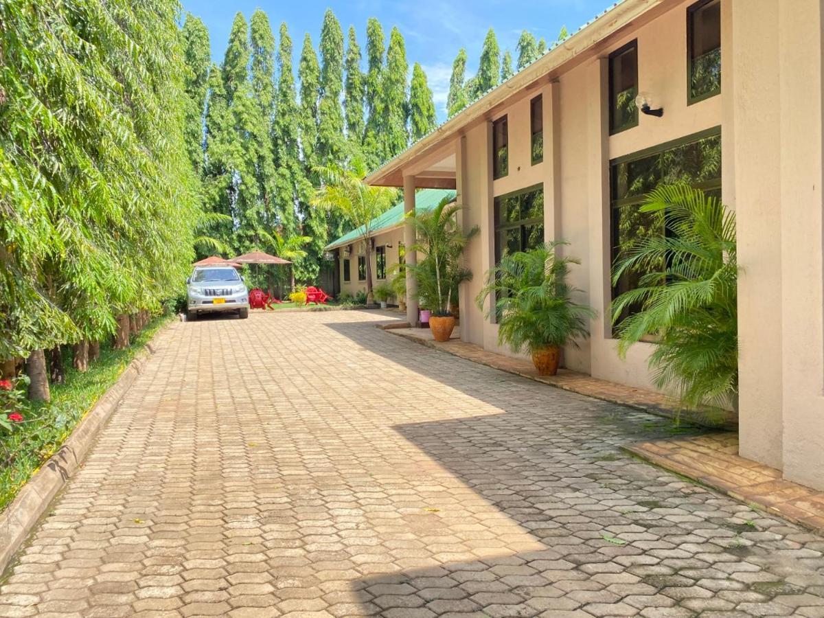 Sangana Lodge 모시 외부 사진