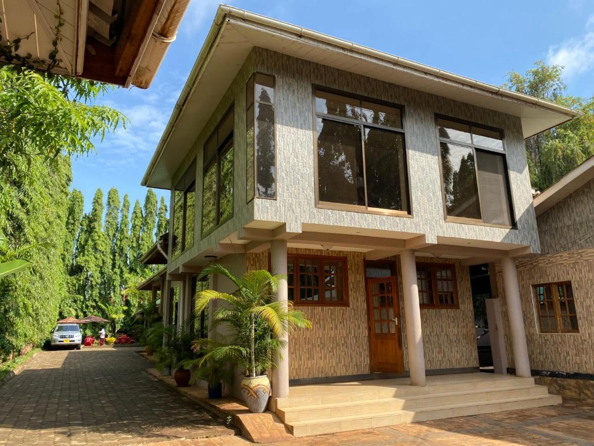 Sangana Lodge 모시 외부 사진